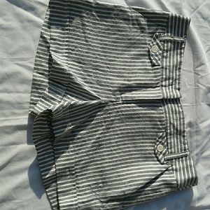 ABS Platinum Black White Size 4